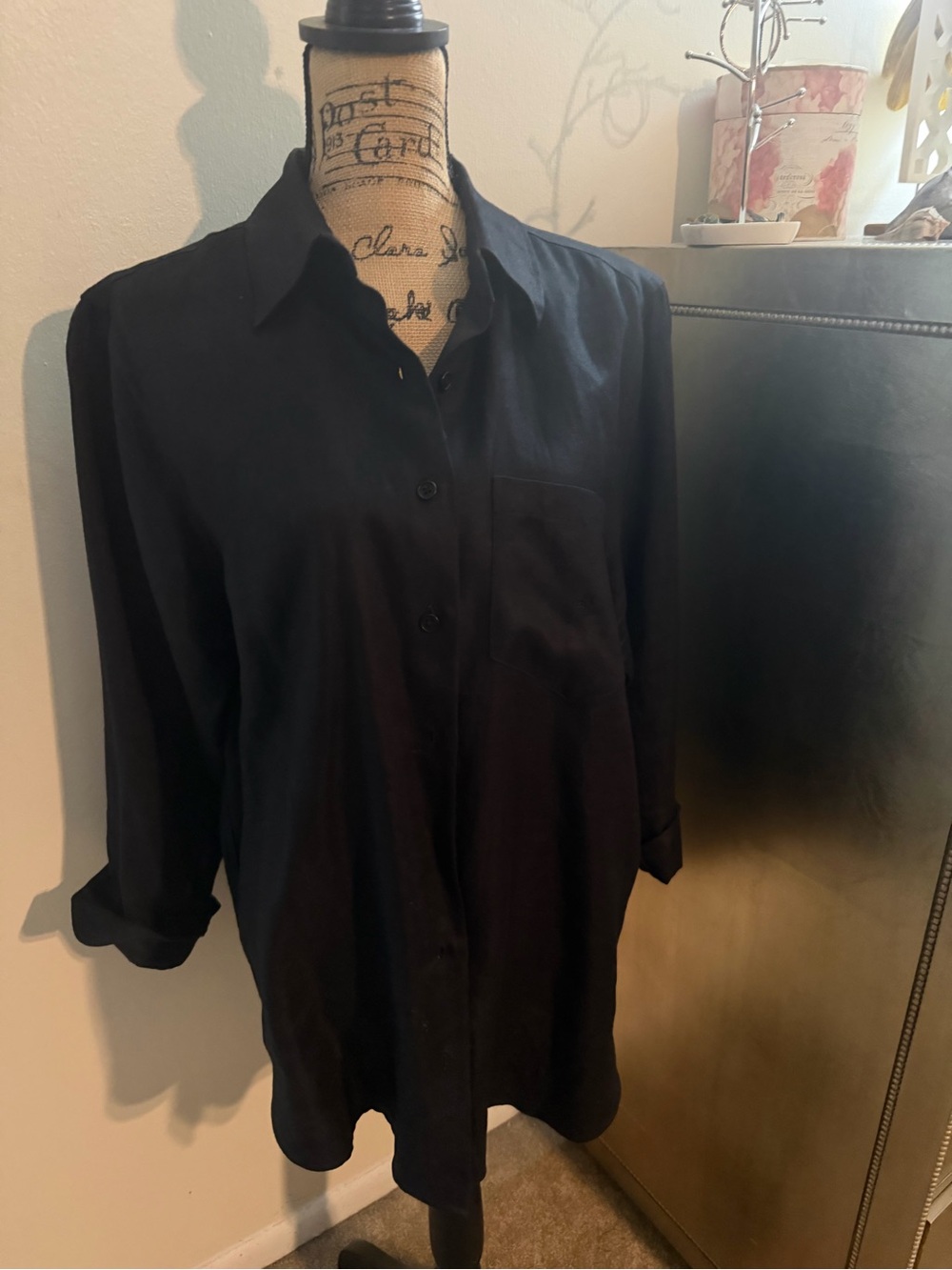 Lauren Ralph Lauren Black Linen Top with Label